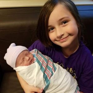 Meet your Posher, Kayla